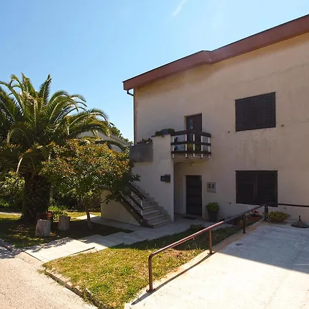 Apartment Milena 1583