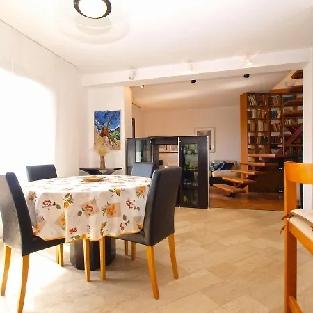 Apartment Milena 1583 *