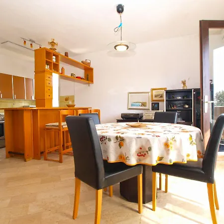 Milena 1583 Apartment *